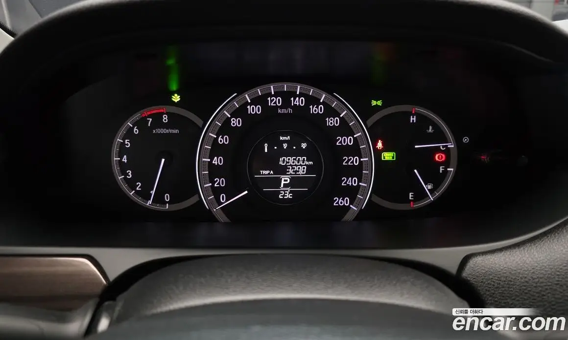 Honda Accord 2016 2.4 автомат (гидро), фото 8 Honda Accord 2016 2.4 автомат (гидро), фото 8
