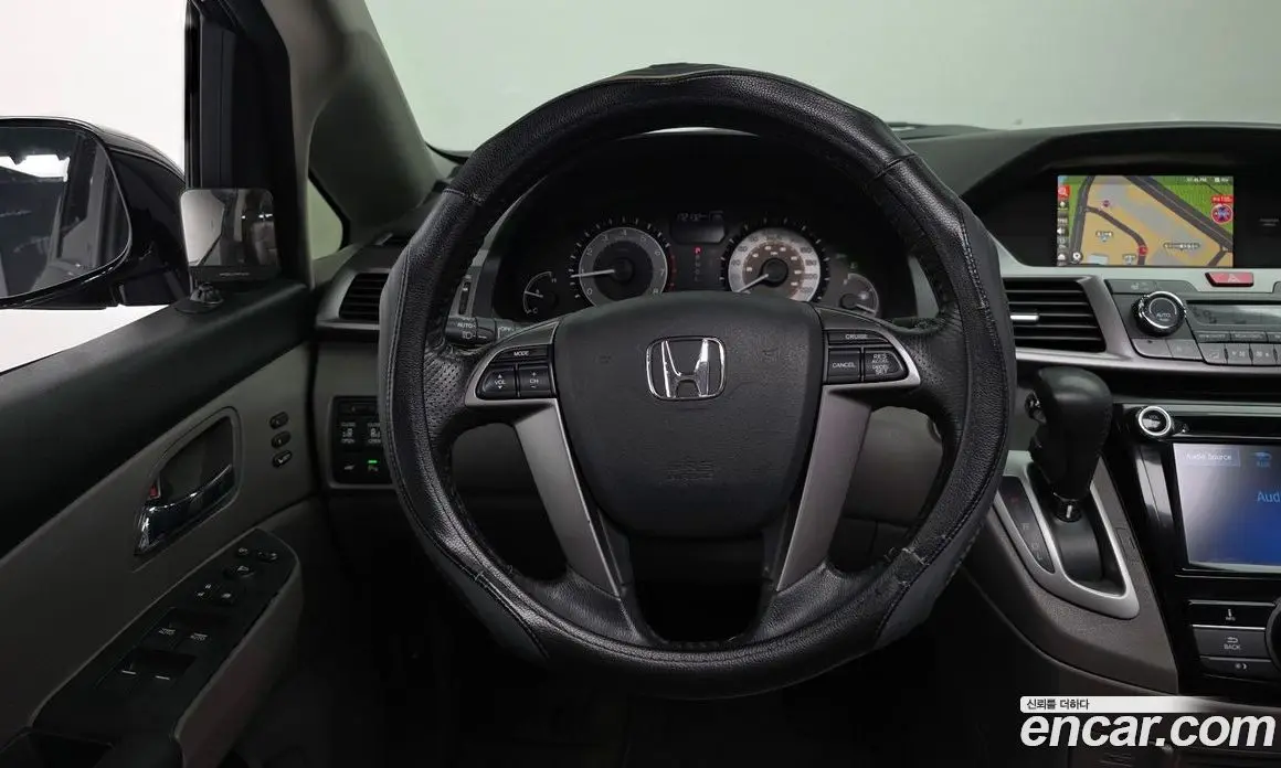 Honda Odyssey 2015 3.5 автомат (гидро), фото 13