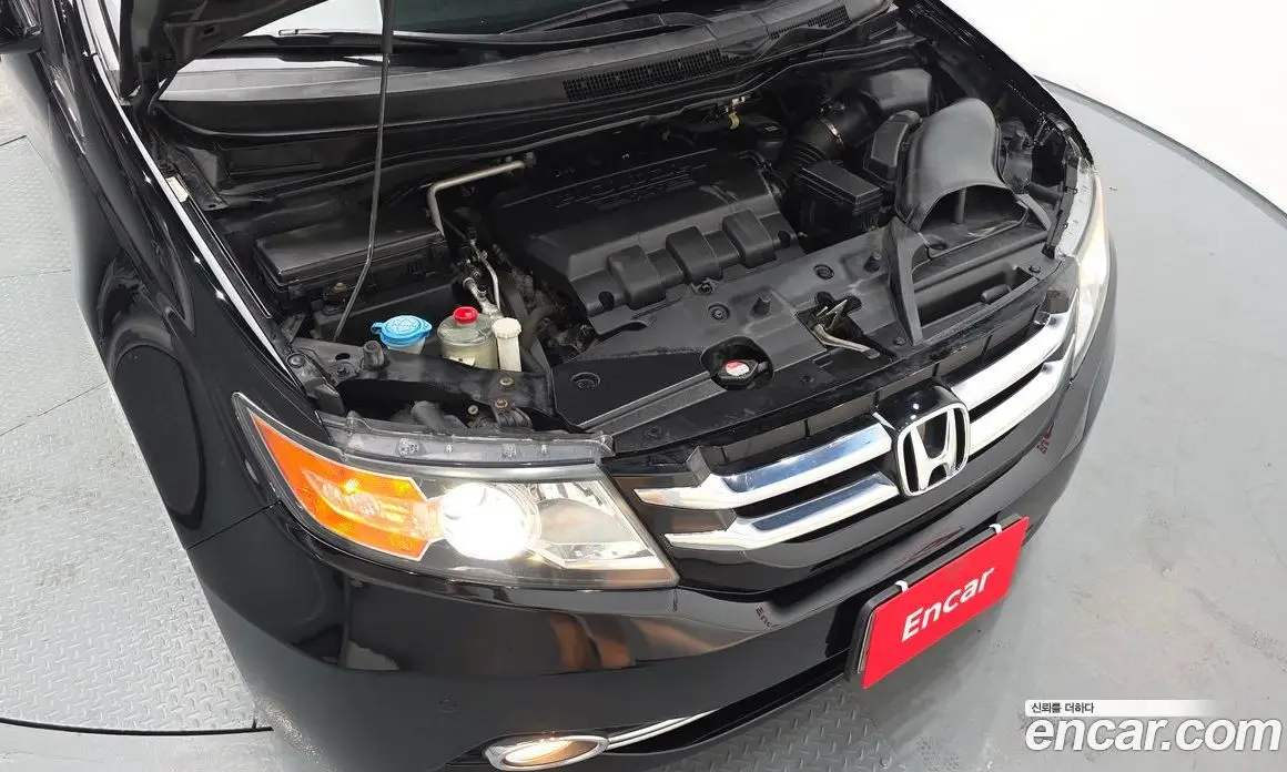 Honda Odyssey 2015 3.5 автомат (гидро), фото 6