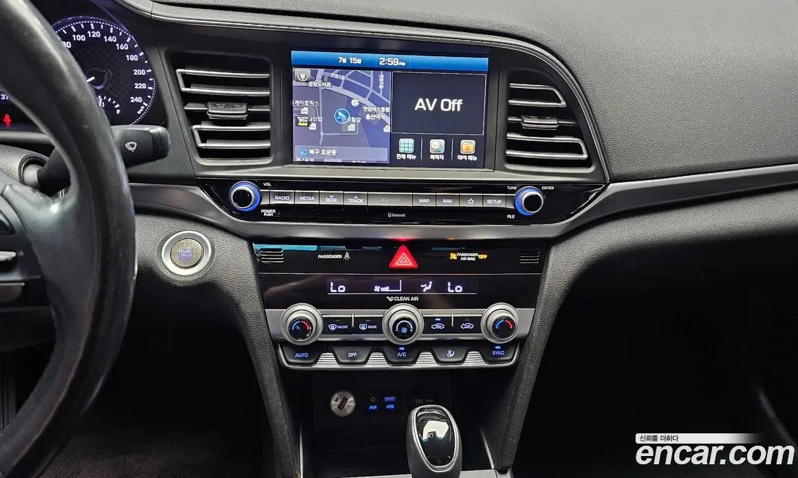 Hyundai Avante 2019 1.6 автомат (гидро), фото 14