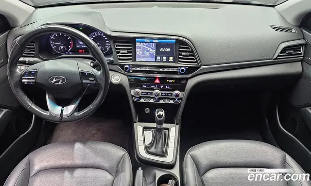 Hyundai Avante 2019 1.6 автомат (гидро), миниатюра 7