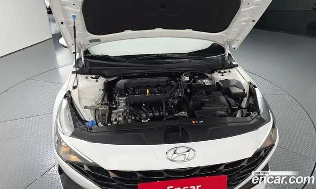 Hyundai Avante 2020 1.6 автомат (гидро), миниатюра 6