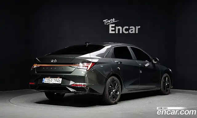 Hyundai Avante 2021 1.6 автомат (гидро), миниатюра 2