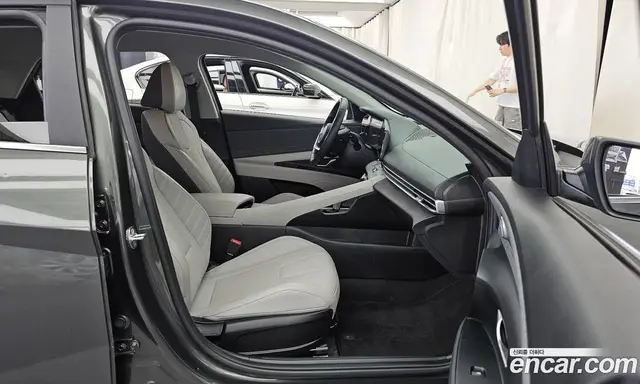 Hyundai Avante 2021 1.6 автомат (гидро), миниатюра 11