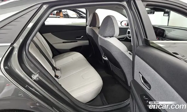 Hyundai Avante 2021 1.6 автомат (гидро), миниатюра 12