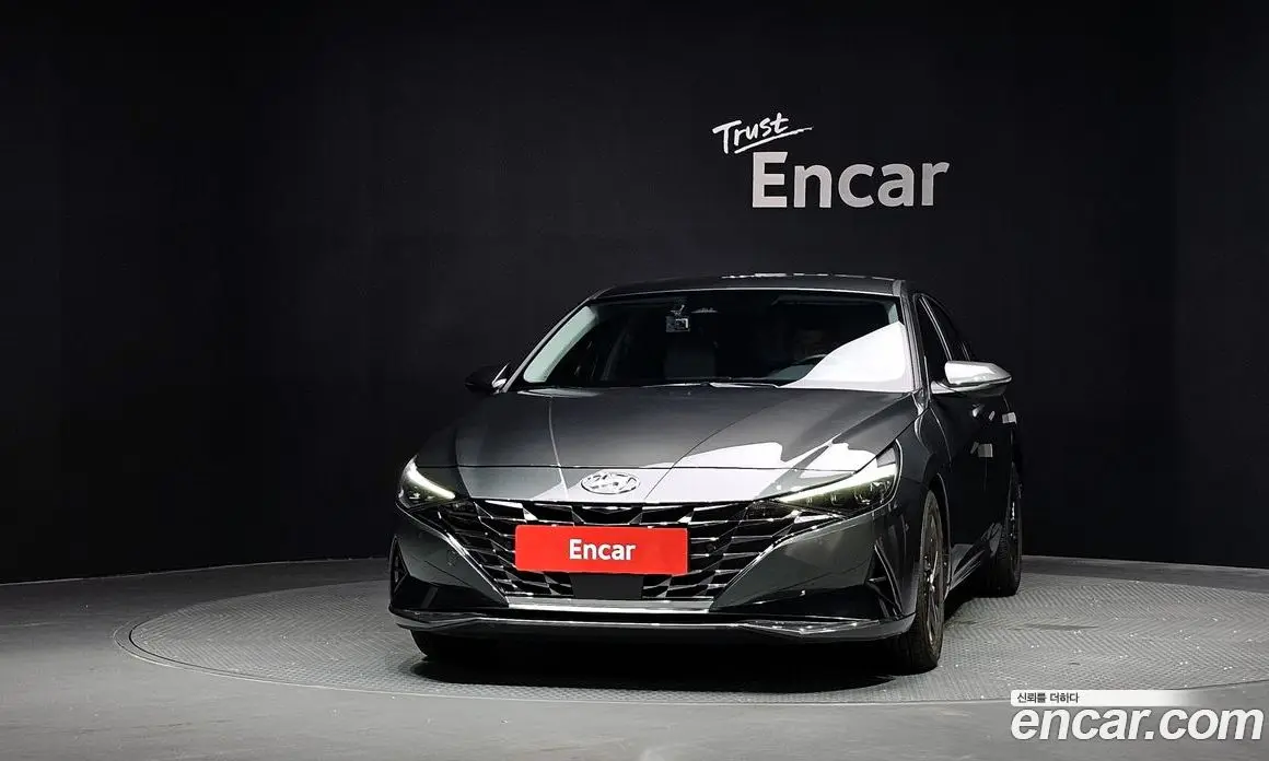 Hyundai Avante 2021 1.6 автомат (гидро), фото 3