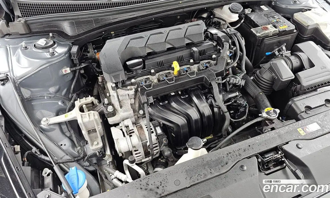 Hyundai Avante 2021 1.6 автомат (гидро), фото 6
