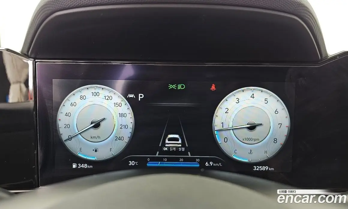 Hyundai Avante 2021 1.6 автомат (гидро), фото 8