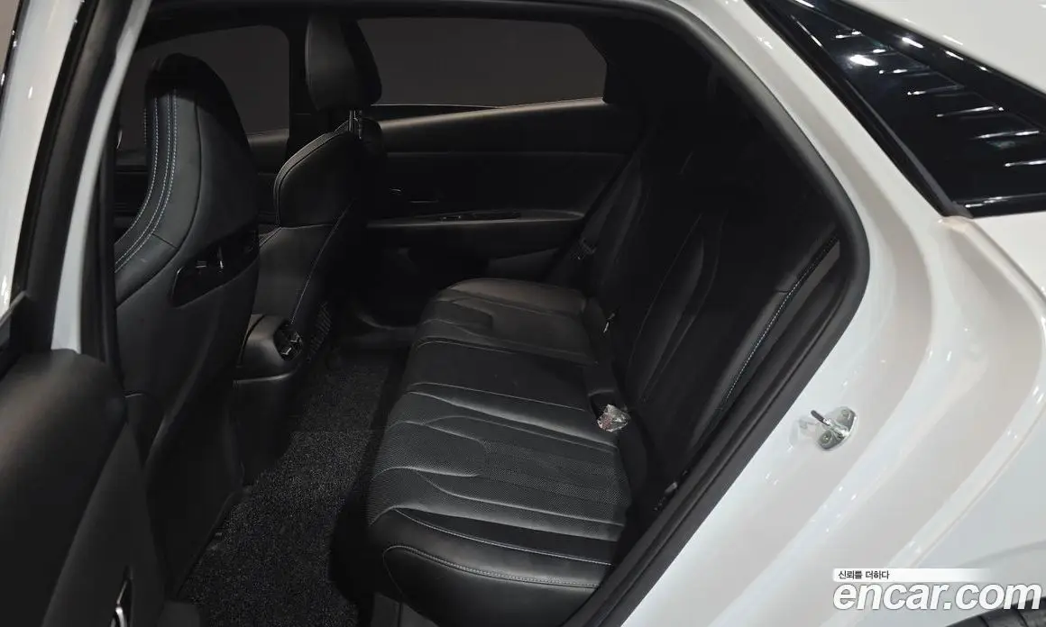 Hyundai Avante 2021 2.0 автомат (гидро), фото 18