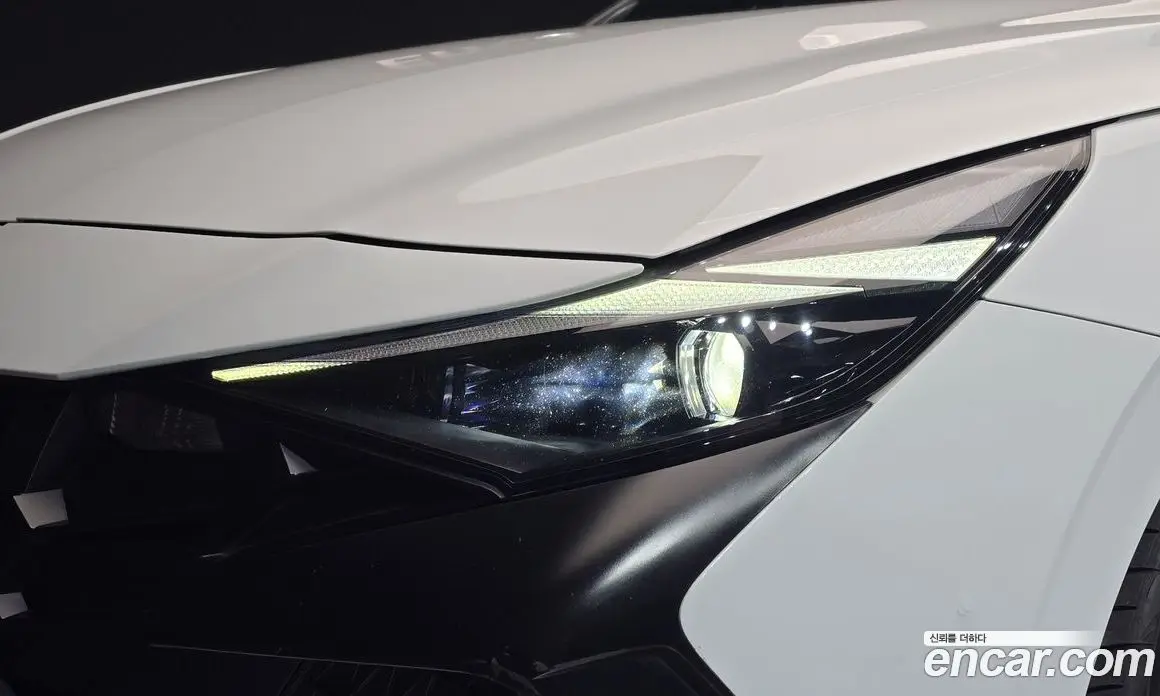 Hyundai Avante 2021 2.0 автомат (гидро), фото 8