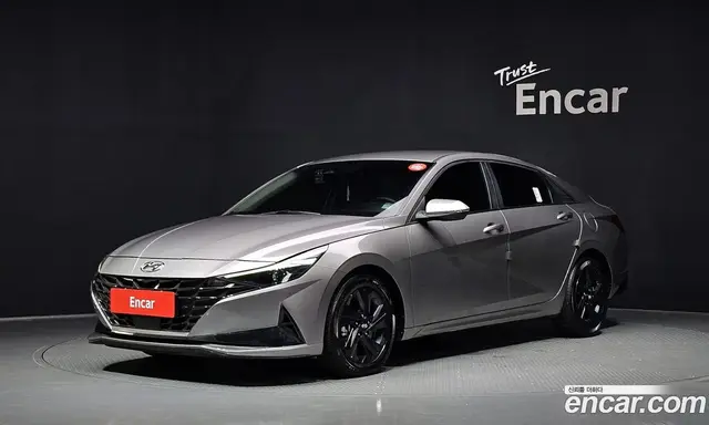 Hyundai Avante 2022 1.6 автомат (гидро), миниатюра 1