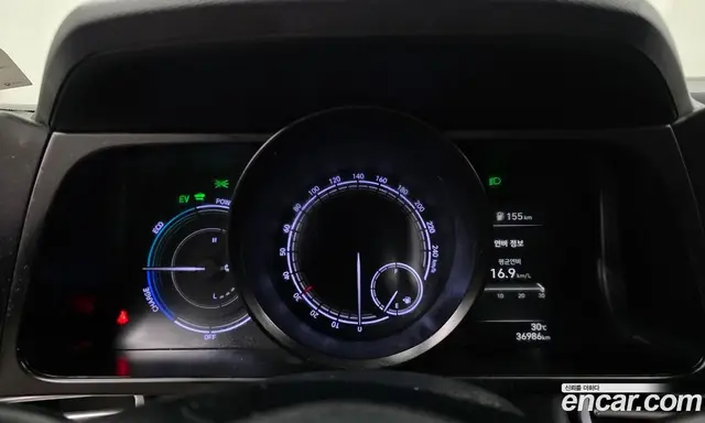 Hyundai Avante 2022 1.6 автомат (гидро), миниатюра 11