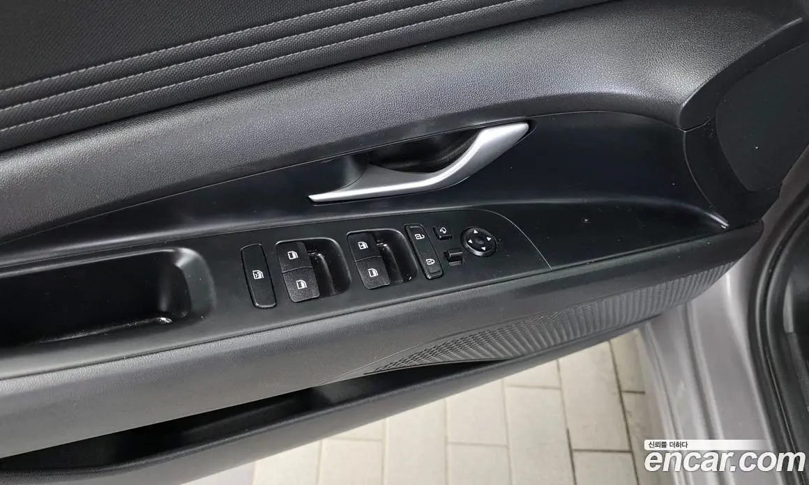 Hyundai Avante 2022 1.6 автомат (гидро), фото 27
