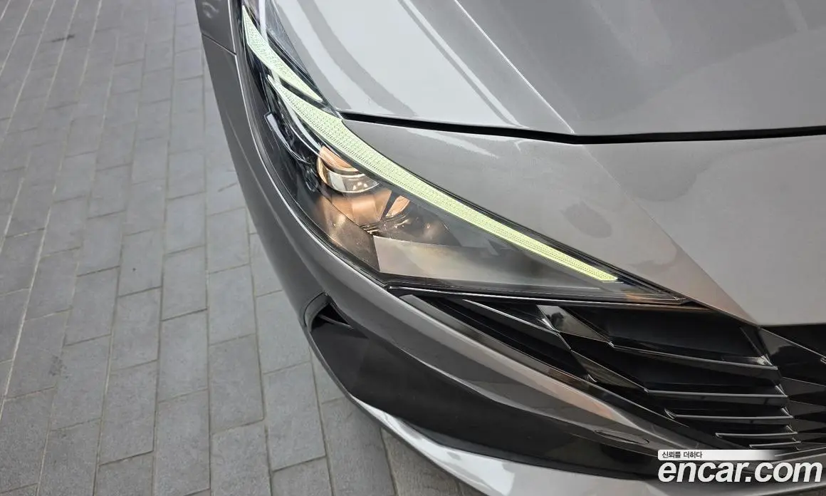 Hyundai Avante 2022 1.6 автомат (гидро), фото 8