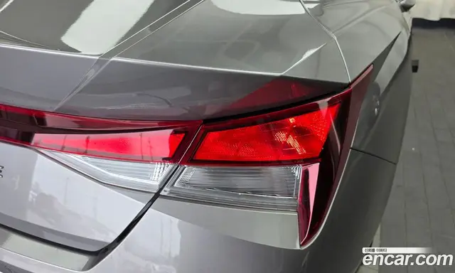Hyundai Avante 2022 1.6 автомат (гидро), миниатюра 9