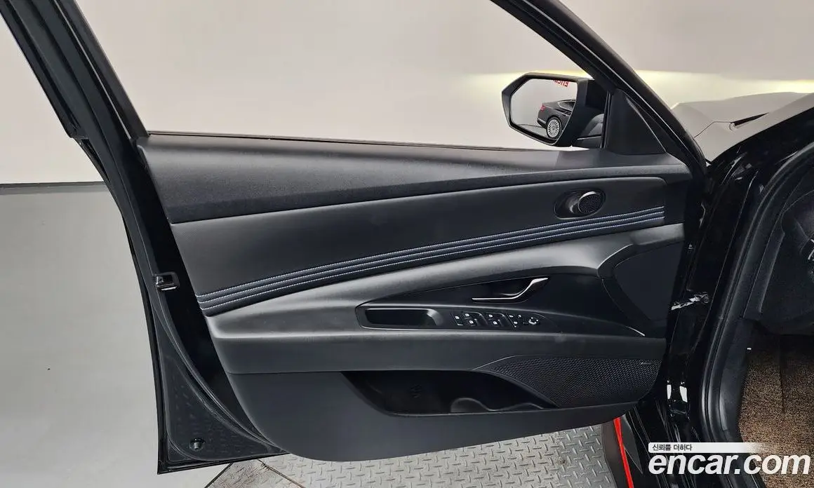 Hyundai Avante 2023 2.0 механика, фото 14