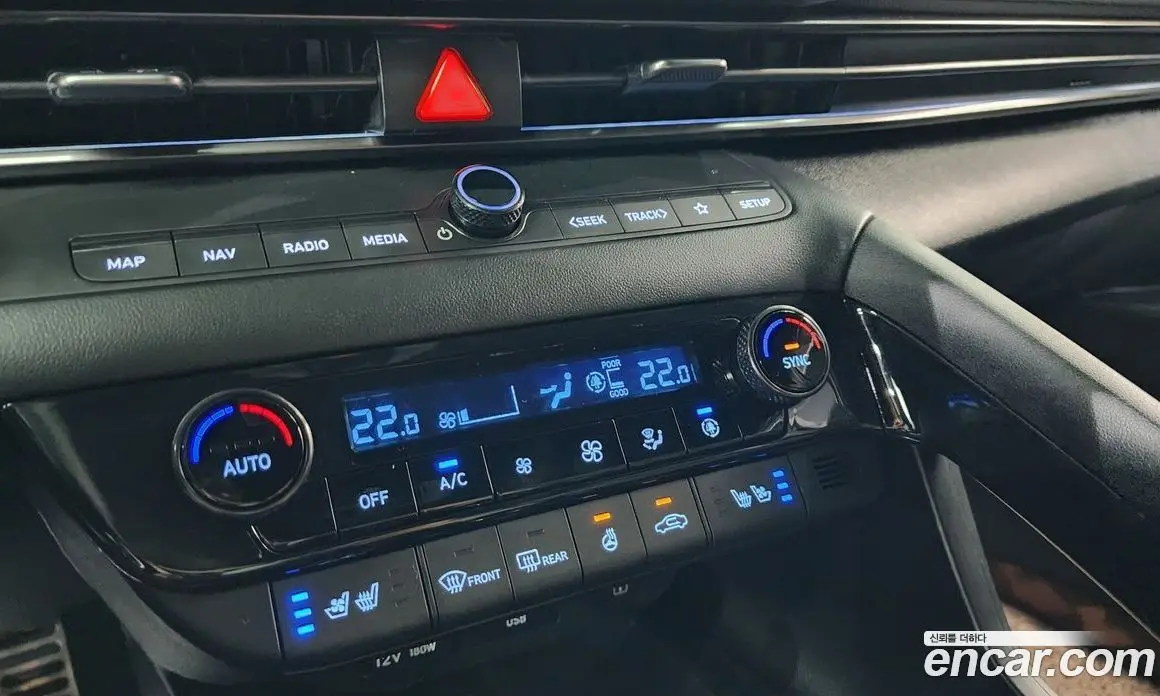 Hyundai Avante 2023 2.0 механика, фото 34