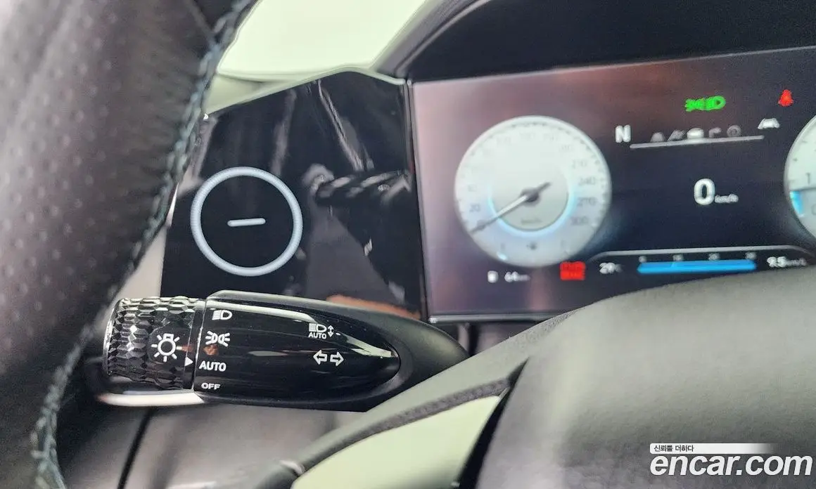 Hyundai Avante 2023 2.0 механика, фото 35
