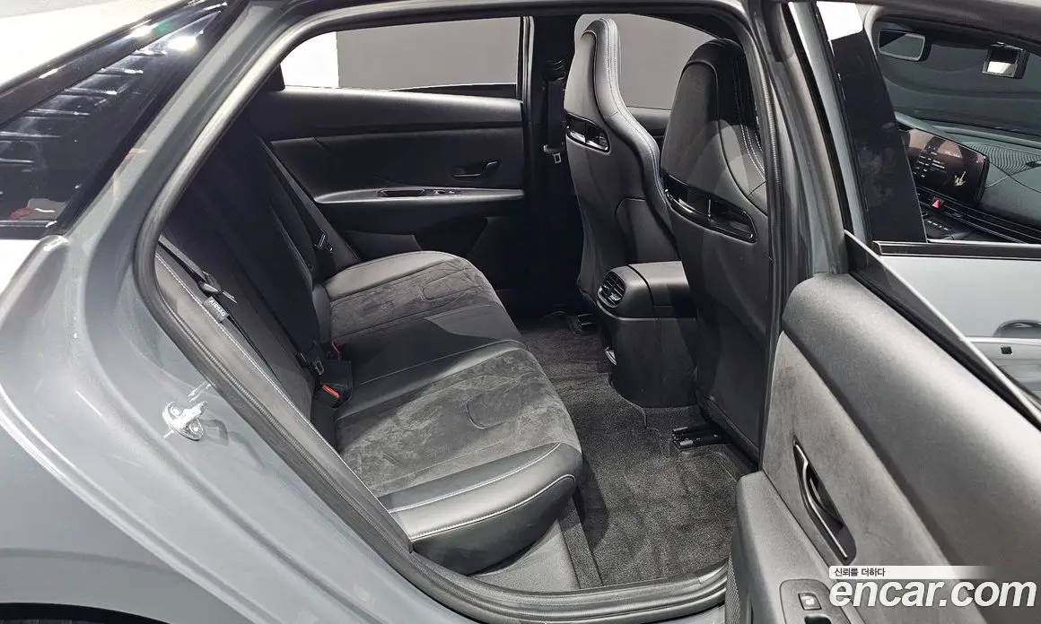 Hyundai Avante 2024 2.0 механика, фото 17