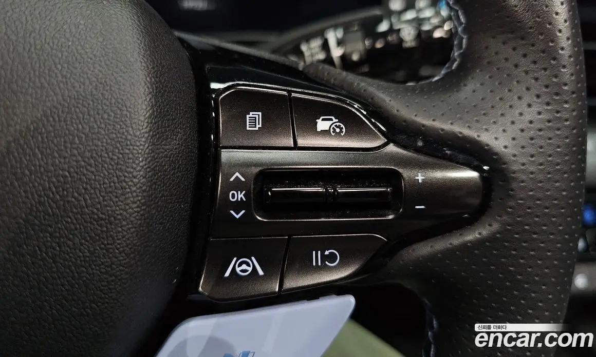 Hyundai Avante 2024 2.0 механика, фото 23