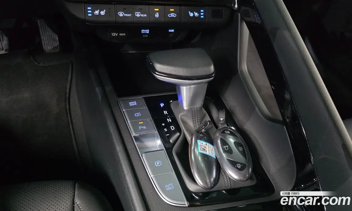 Hyundai Avante 2025 1.6 автомат (гидро), фото 11