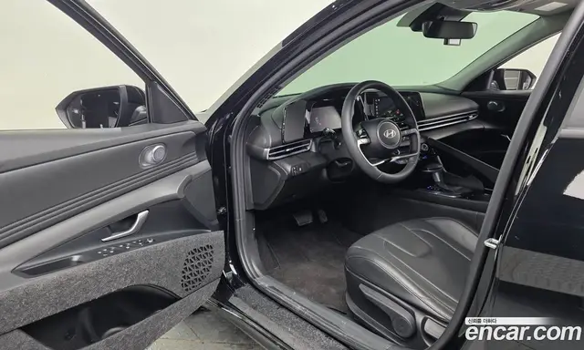 Hyundai Avante 2025 1.6 автомат (гидро), миниатюра 12