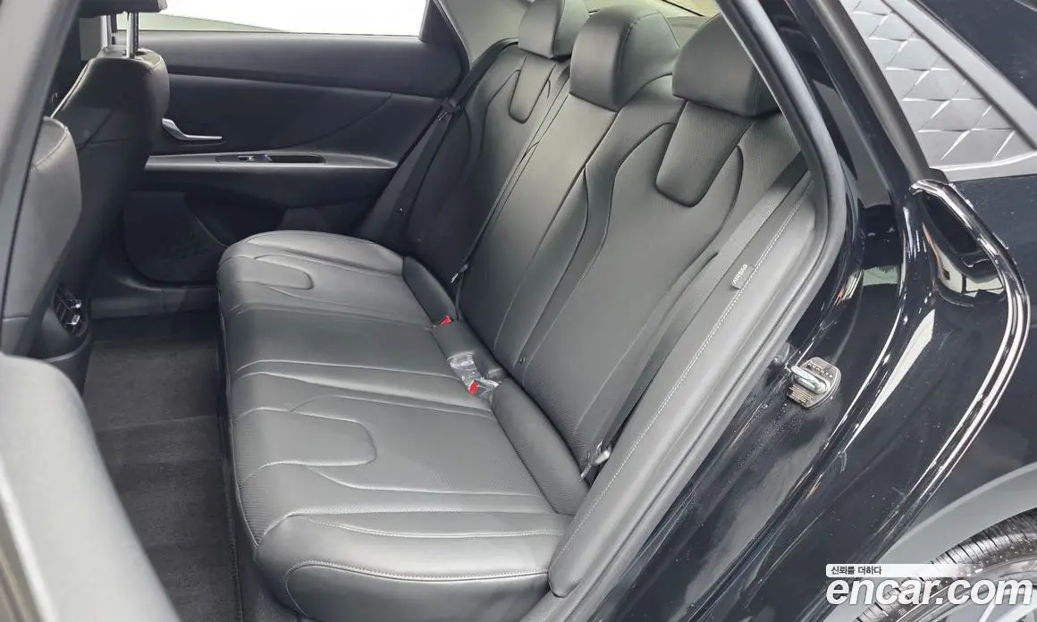 Hyundai Avante 2025 1.6 автомат (гидро), фото 15