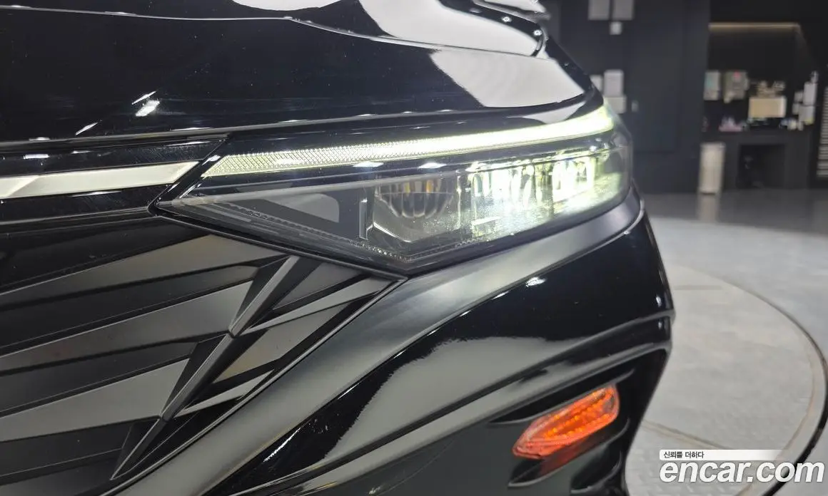 Hyundai Avante 2025 1.6 автомат (гидро), фото 7