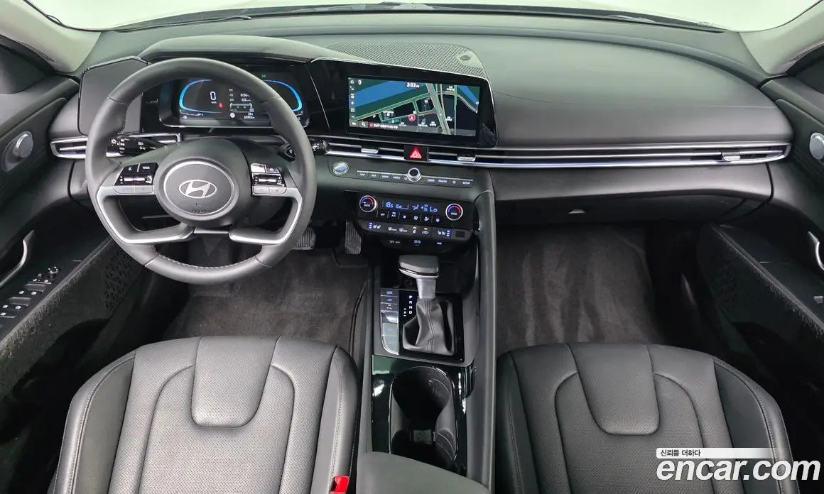 Hyundai Avante 2025 1.6 автомат (гидро), фото 9