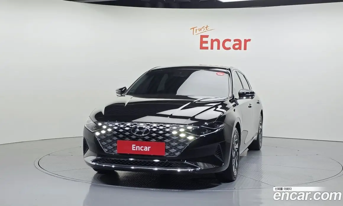 Hyundai Grandeur 2021 2.4 автомат (гидро), фото 3