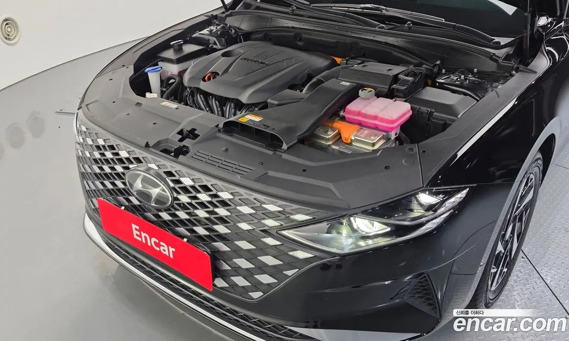 Hyundai Grandeur 2021 2.4 автомат (гидро), фото 6