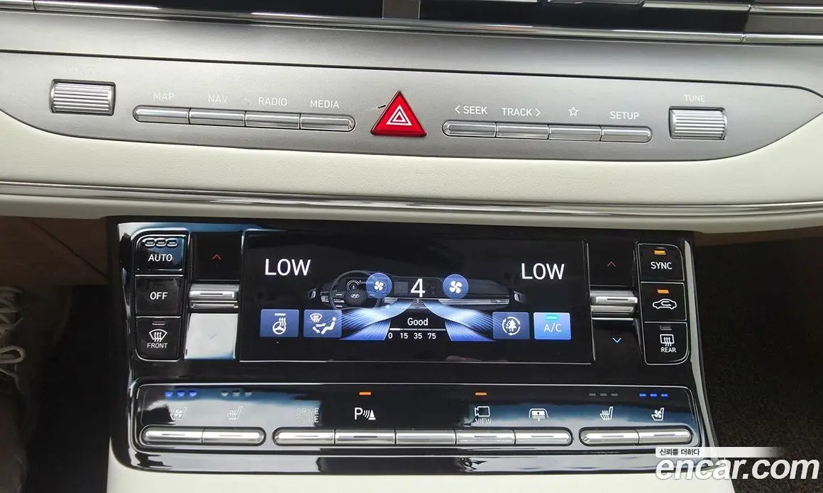Hyundai Grandeur 2022 2.4 автомат (гидро), фото 13