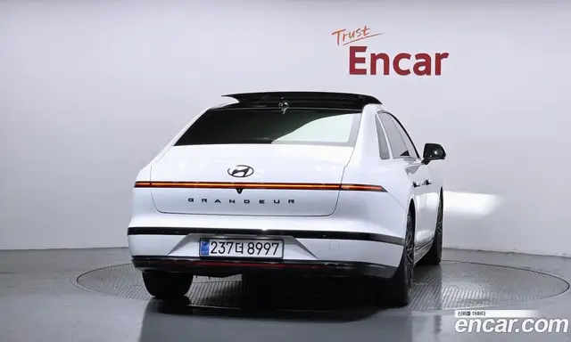 Hyundai Grandeur 2023 3.5 автомат (гидро), миниатюра 4