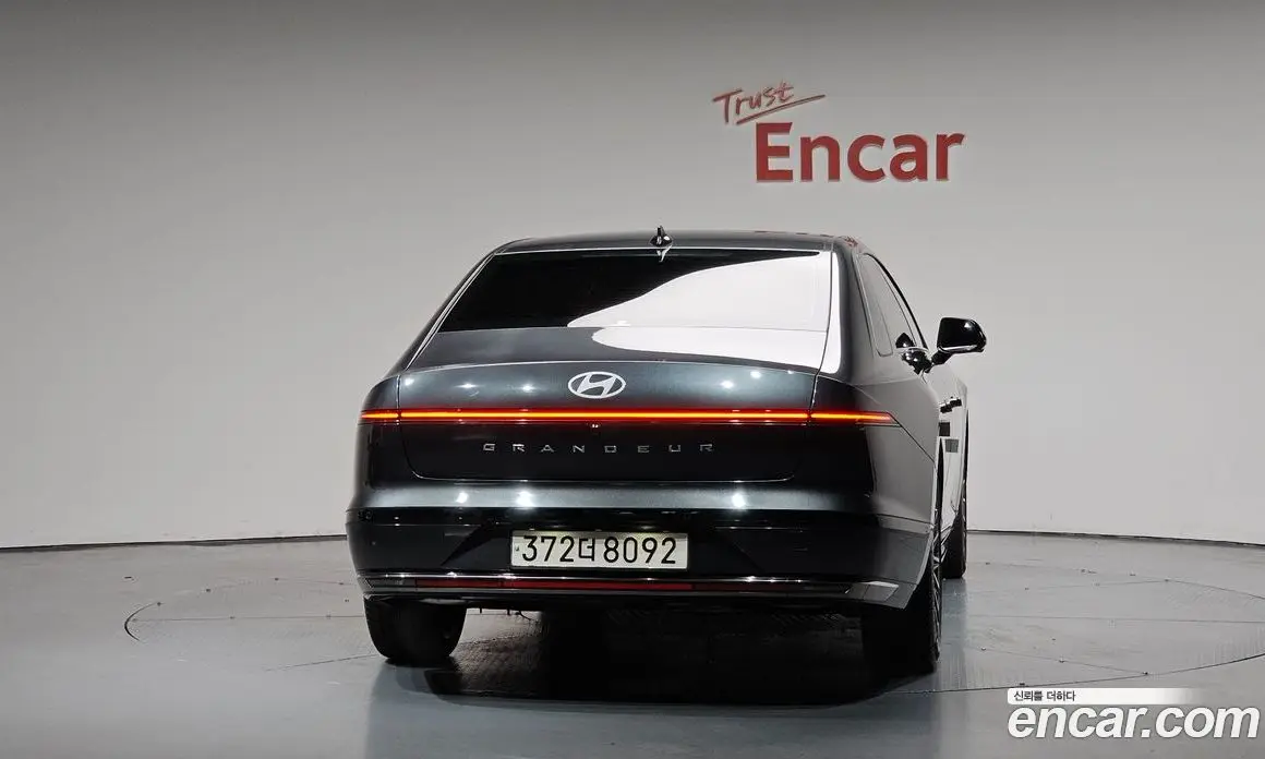 Hyundai Grandeur 2024 1.6 автомат (гидро), фото 3
