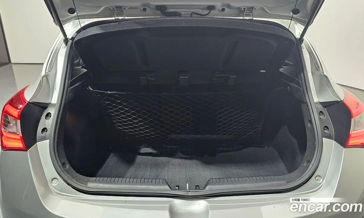 Hyundai i30 2016 1.6 автомат (гидро), фото 25