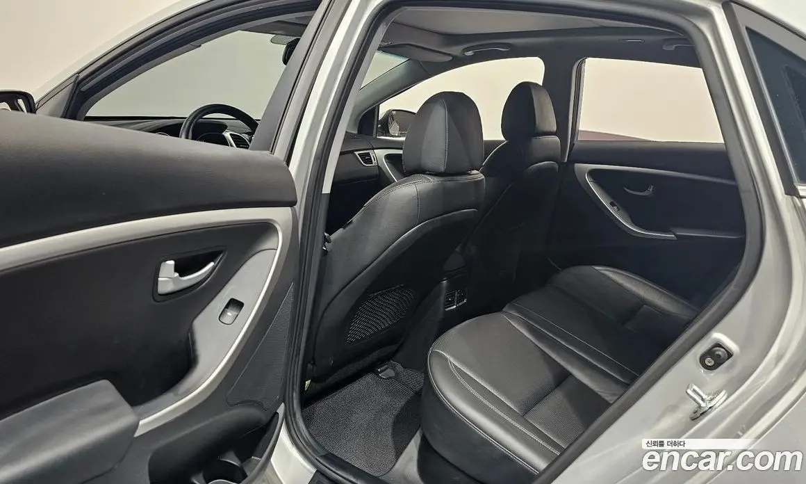 Hyundai i30 2016 1.6 автомат (гидро), фото 29