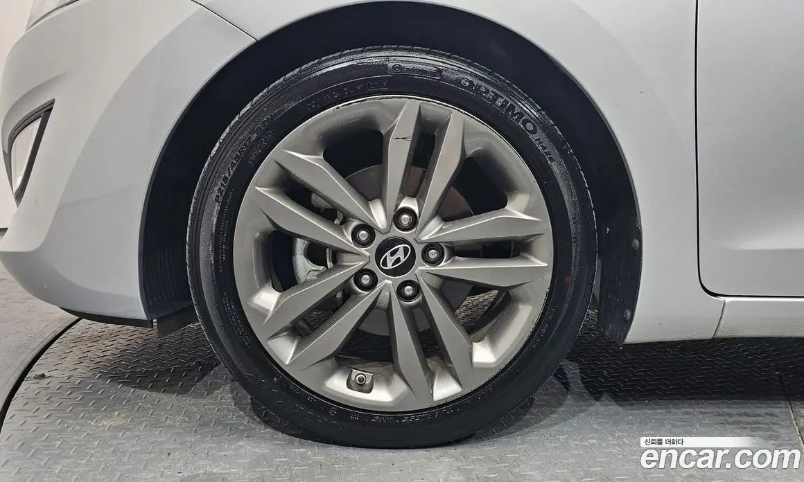 Hyundai i30 2016 1.6 автомат (гидро), фото 4