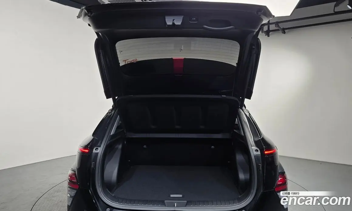 Hyundai Kona 2024 1.6 автомат (гидро), фото 22