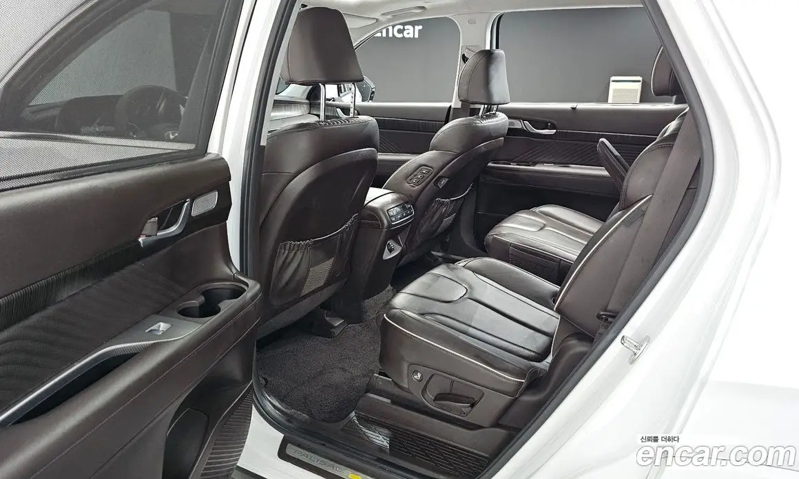 Hyundai Palisade 2023 3.8 автомат (гидро), фото 17