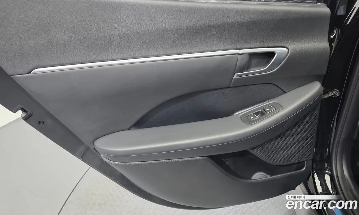 Hyundai Sonata 2019 2.0 автомат (гидро), фото 15