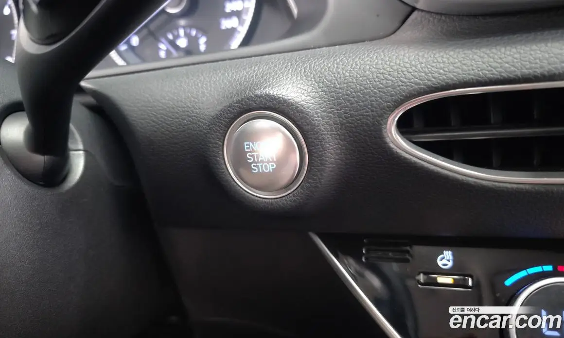Hyundai Sonata 2019 2.0 автомат (гидро), фото 29