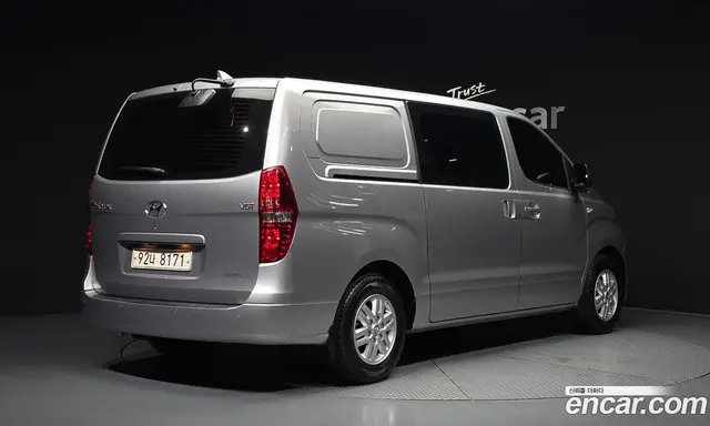 Hyundai Starex 2021 2.5 автомат (гидро), миниатюра 2