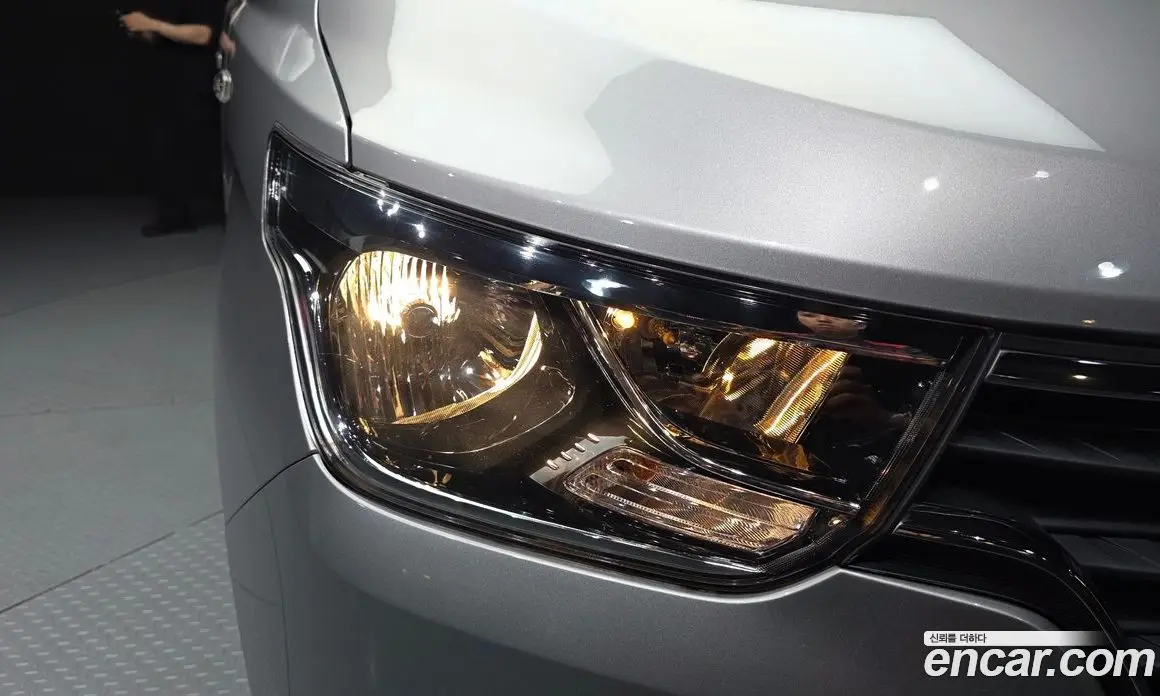 Hyundai Starex 2021 2.5 автомат (гидро), фото 8