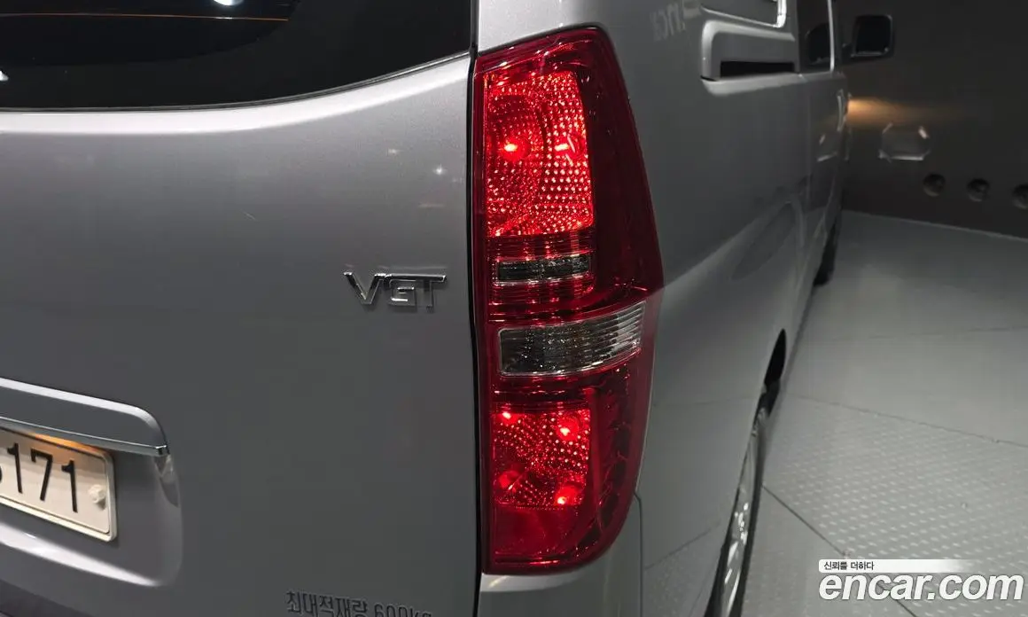 Hyundai Starex 2021 2.5 автомат (гидро), фото 9