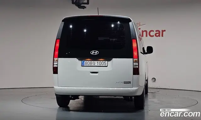 Hyundai Staria 2025 2.2 автомат (гидро), миниатюра 3