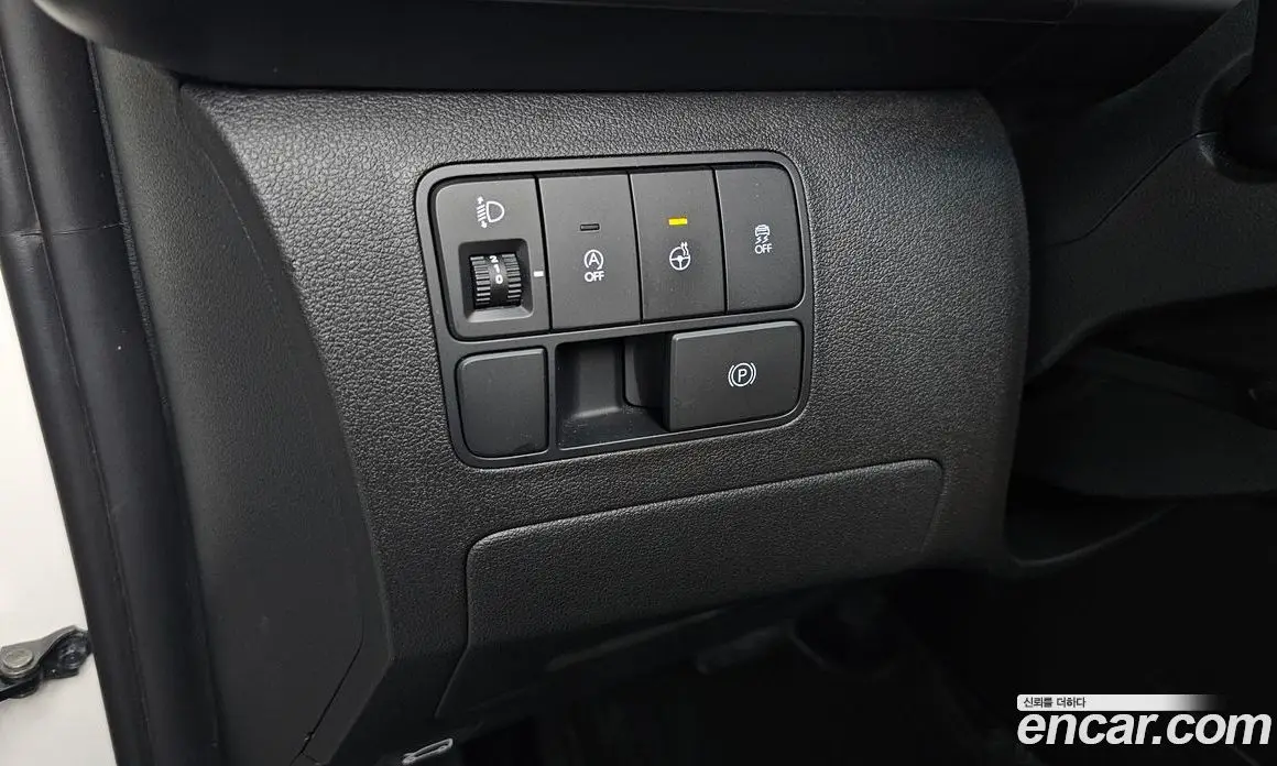 Hyundai Staria 2025 2.2 автомат (гидро), фото 23