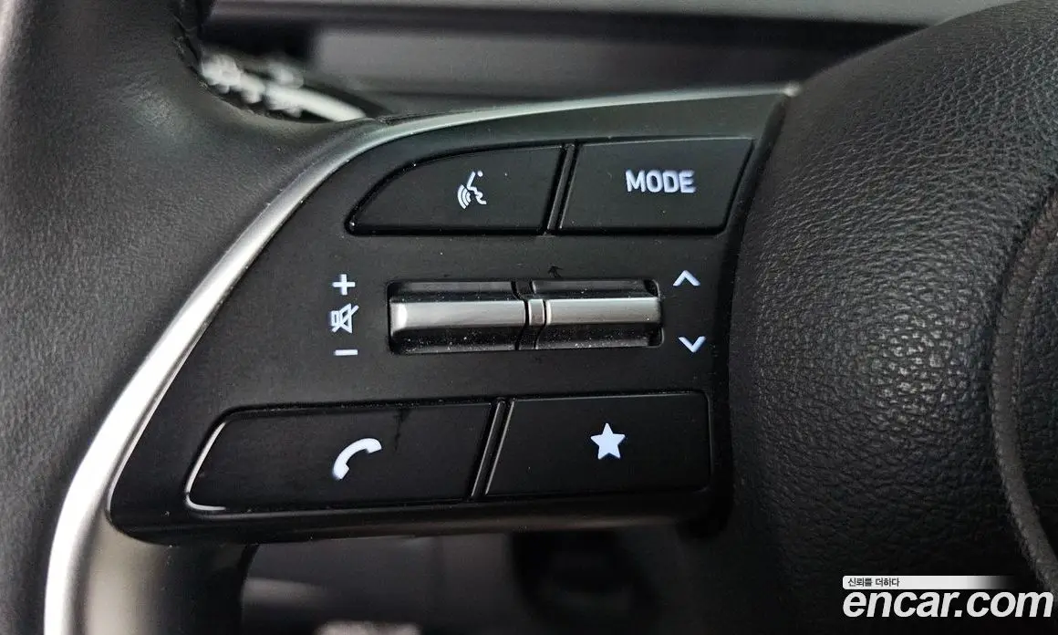 Hyundai Staria 2025 2.2 автомат (гидро), фото 26