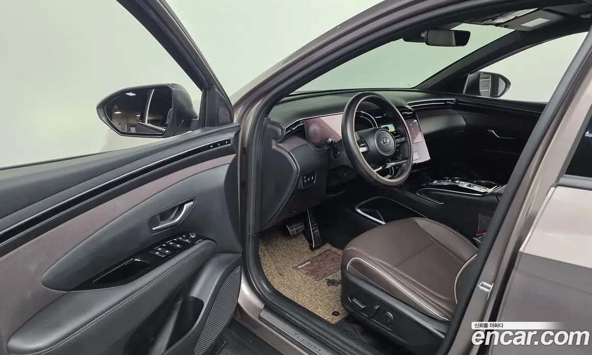 Hyundai Tucson 2023 1.6 автомат (гидро), фото 12