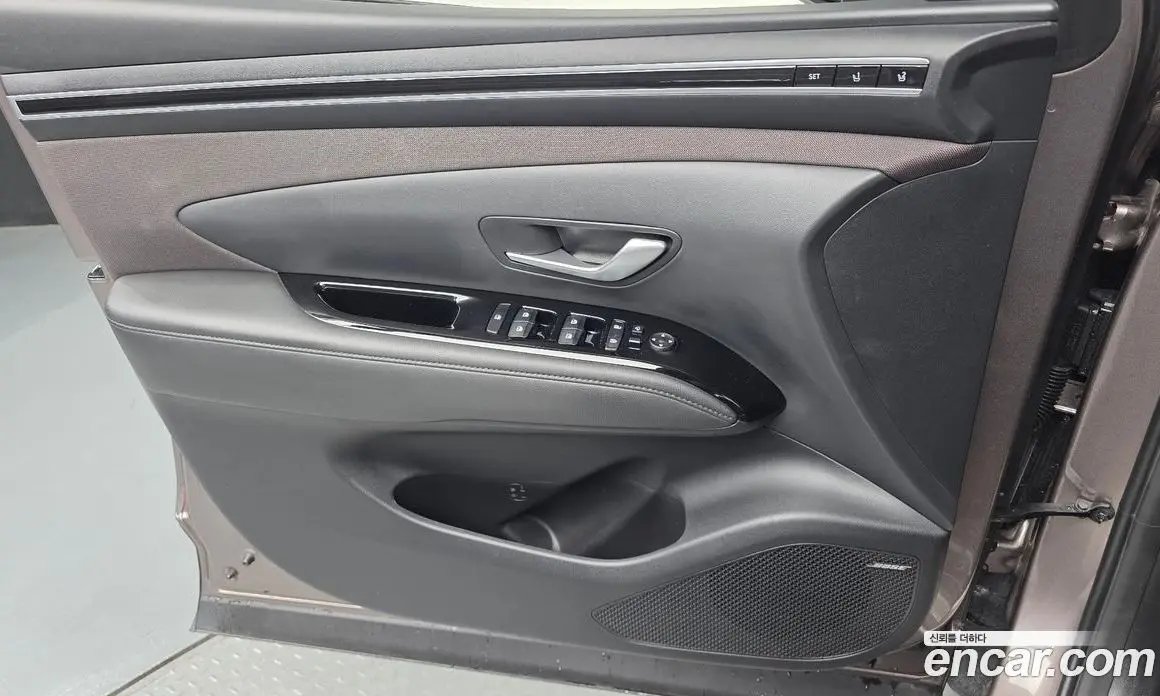 Hyundai Tucson 2023 1.6 автомат (гидро), фото 13