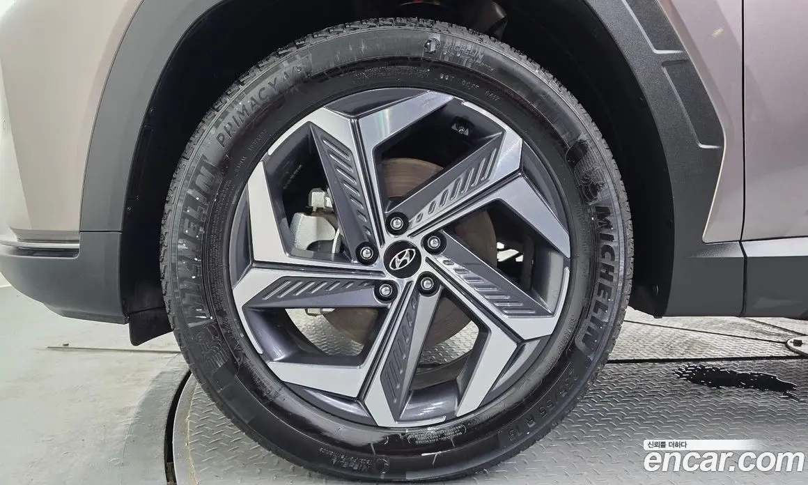 Hyundai Tucson 2023 1.6 автомат (гидро), фото 4